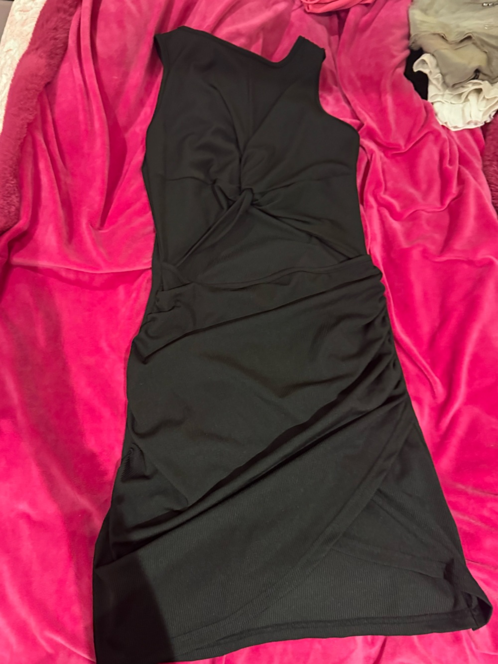 Black Cutout Bodycon Midi Dress | Size S/M